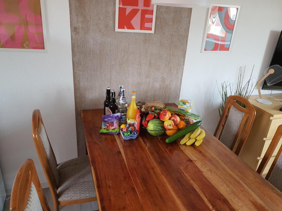 Grosses Offenes Loft Oder Kleine Gemuetliche Wohnung Mit Balkon Wolmirstedt Extérieur photo